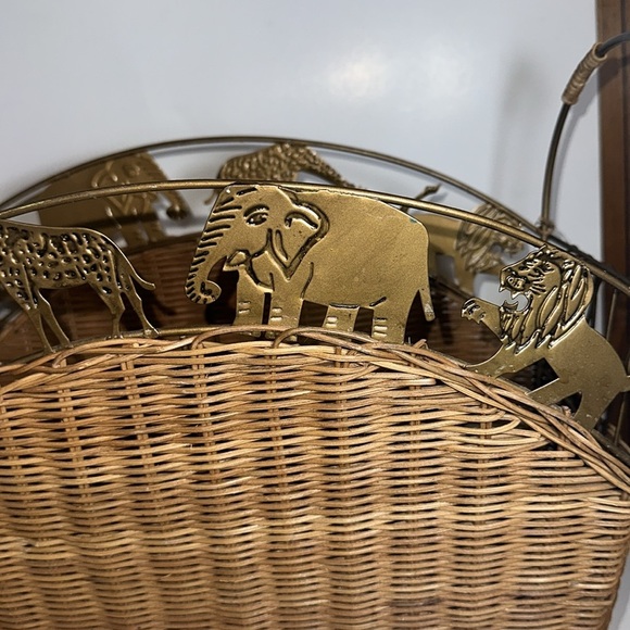 Vintage Wicker Magazine Rack with Brass Safari Animal Design - Picture 7 of 8